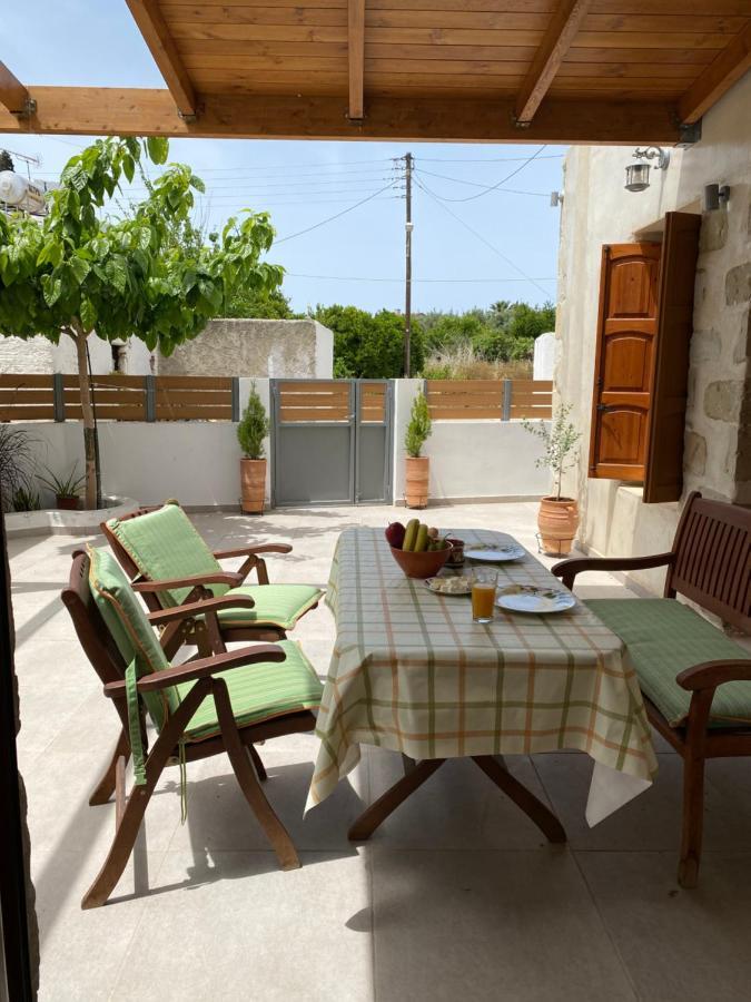Avli House Vori Villa Bagian luar foto